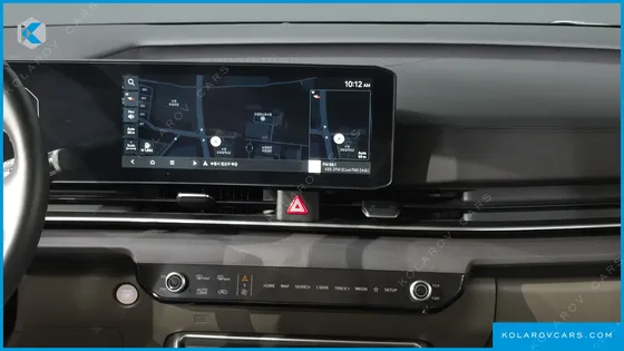 KIA CARNIVAL GASOLINE 9-SEATER PRESTIGE