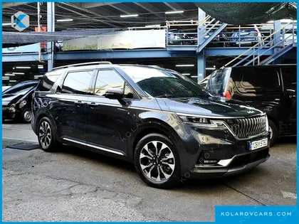 KIA CARNIVAL GASOLINE 9-SEATER SIGNATURE