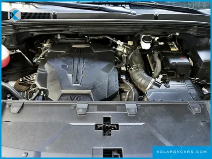 KIA CARNIVAL GASOLINE 9-SEATER SIGNATURE