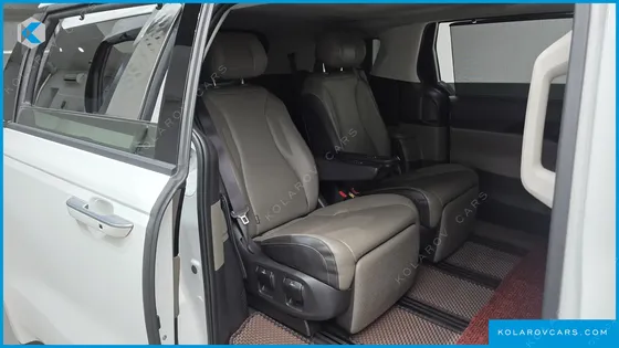 KIA CARNIVAL HEV 7SEATER SIGNATURE