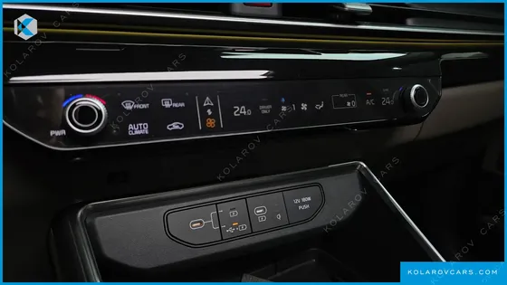 KIA CARNIVAL HEV 7SEATER SIGNATURE