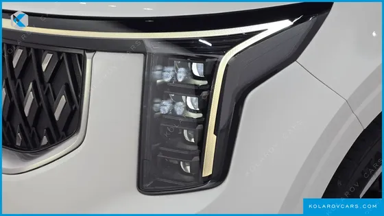 KIA CARNIVAL HEV 7SEATER SIGNATURE