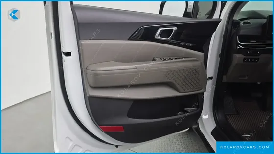 KIA CARNIVAL HEV 7SEATER SIGNATURE