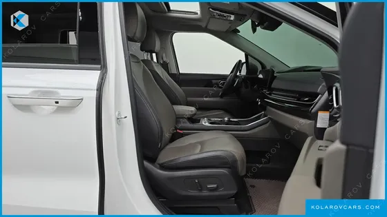 KIA CARNIVAL HEV 7SEATER SIGNATURE