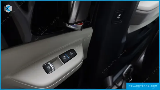KIA CARNIVAL HEV 9SEATER GRAVITY