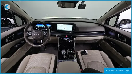 KIA CARNIVAL GASOLINE 9-SEATER HI-LIMOUSINE