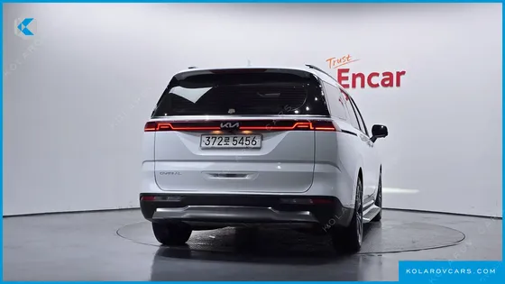KIA CARNIVAL GASOLINE 7-SEATER SIGNATURE