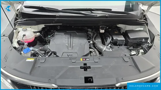 KIA CARNIVAL GASOLINE 7-SEATER SIGNATURE