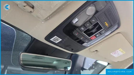 KIA CARNIVAL GASOLINE 7-SEATER SIGNATURE