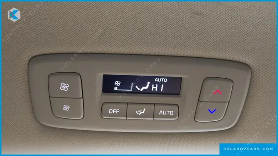 KIA CARNIVAL DIESEL 9-SEATER NOBLESSE