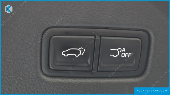 KIA CARNIVAL DIESEL 9-SEATER NOBLESSE
