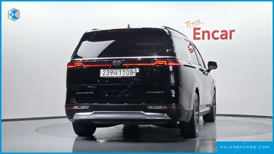 KIA CARNIVAL DIESEL 7-SEATER SIGNATURE