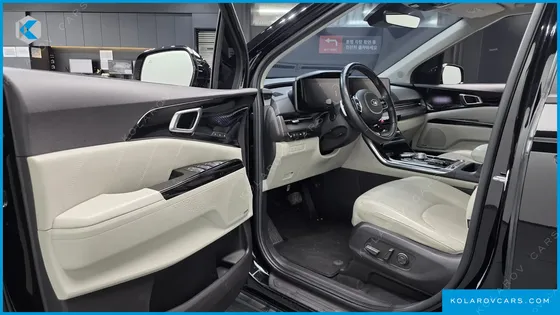 KIA CARNIVAL DIESEL 7-SEATER SIGNATURE