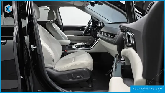 KIA CARNIVAL DIESEL 7-SEATER SIGNATURE