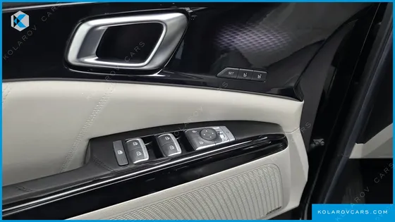 KIA CARNIVAL DIESEL 7-SEATER SIGNATURE