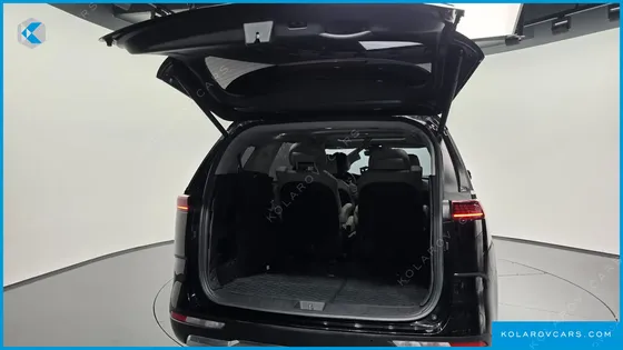 KIA CARNIVAL DIESEL 7-SEATER SIGNATURE