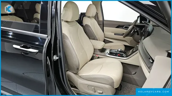 KIA CARNIVAL GASOLINE 7-SEATER SIGNATURE