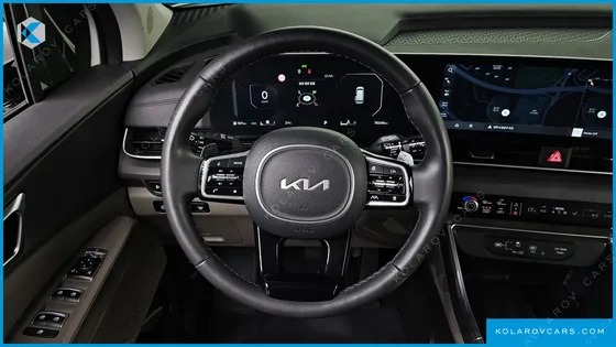 KIA CARNIVAL DIESEL 9-SEATER NOBLESSE