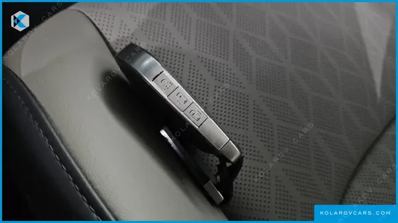 KIA CARNIVAL DIESEL 9-SEATER NOBLESSE