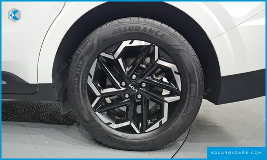 KIA CARNIVAL DIESEL 9-SEATER NOBLESSE