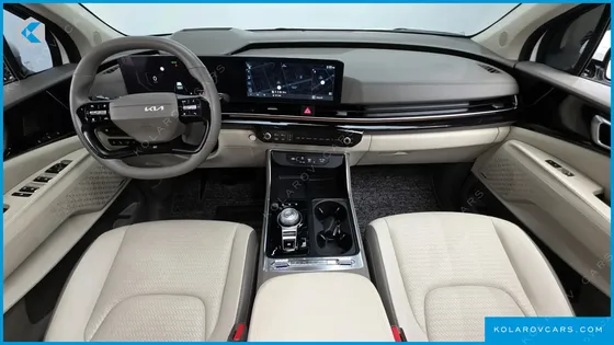 KIA CARNIVAL DIESEL 9-SEATER SIGNATURE