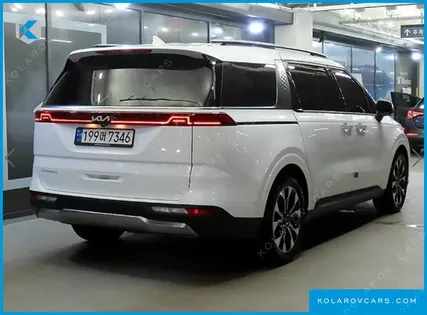 KIA CARNIVAL GASOLINE 9-SEATER SIGNATURE