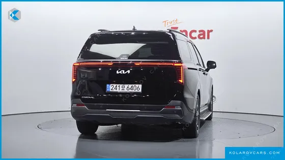 KIA CARNIVAL DIESEL 7-SEATER GRAVITY