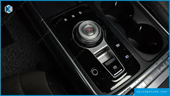 KIA CARNIVAL DIESEL 7-SEATER GRAVITY