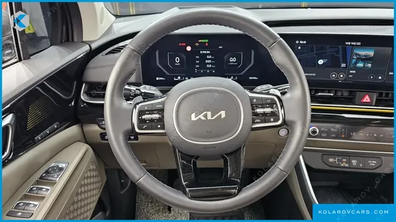 KIA CARNIVAL DIESEL 7-SEATER GRAVITY