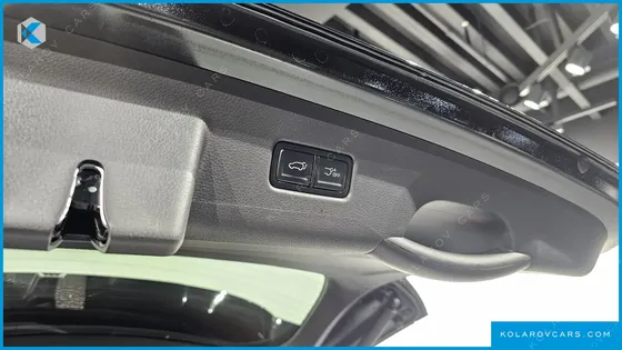 KIA CARNIVAL DIESEL 7-SEATER GRAVITY