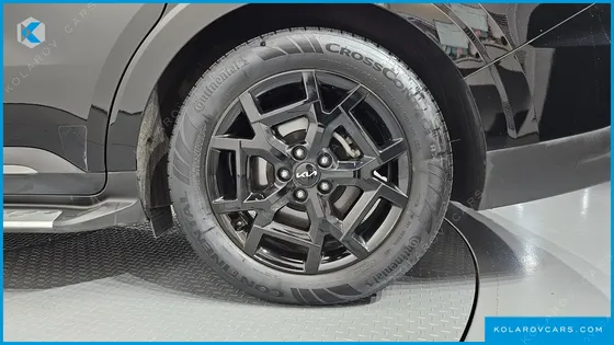 KIA CARNIVAL DIESEL 7-SEATER GRAVITY