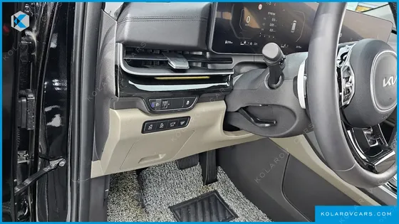KIA CARNIVAL DIESEL 7-SEATER GRAVITY