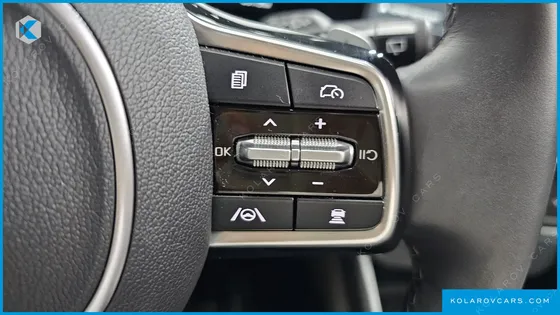KIA CARNIVAL DIESEL 7-SEATER GRAVITY