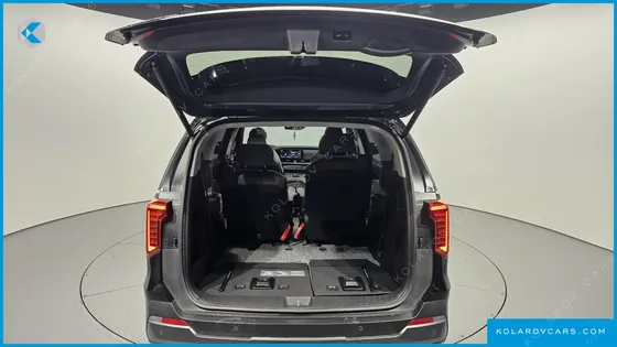 KIA CARNIVAL DIESEL 7-SEATER GRAVITY