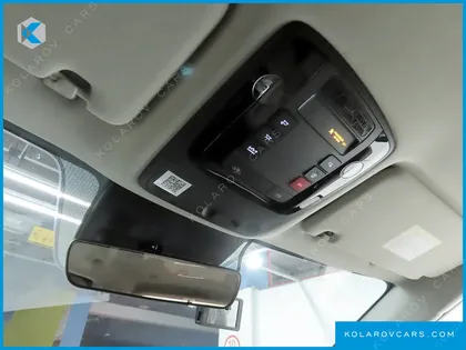 KIA CARNIVAL DIESEL 9-SEATER PRESTIGE
