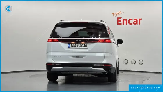 KIA CARNIVAL DIESEL 9-SEATER PRESTIGE