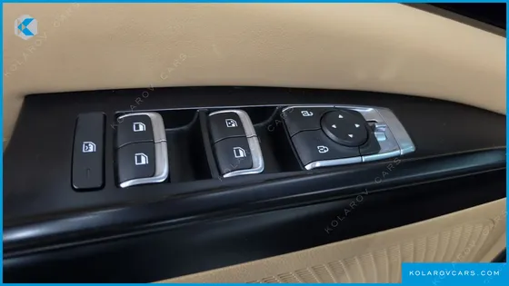 KIA CARNIVAL DIESEL 9-SEATER PRESTIGE