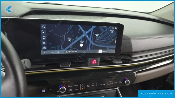 KIA CARNIVAL DIESEL 9-SEATER GRAVITY