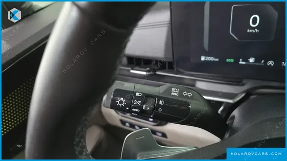 KIA CARNIVAL DIESEL 9-SEATER GRAVITY