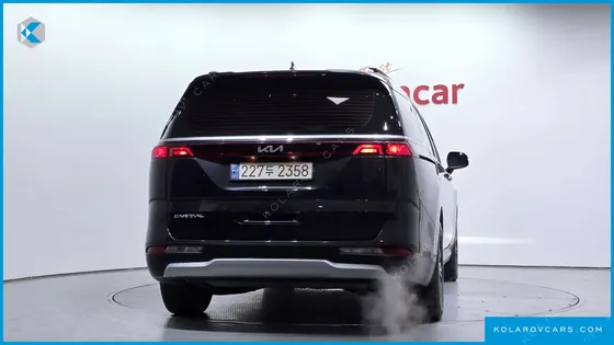 KIA CARNIVAL GASOLINE 9-SEATER PRESTIGE