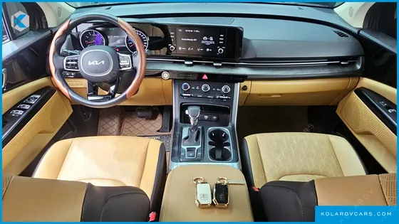 KIA CARNIVAL GASOLINE 9-SEATER PRESTIGE