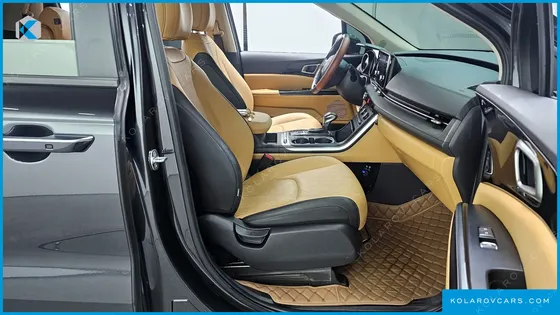 KIA CARNIVAL GASOLINE 9-SEATER PRESTIGE