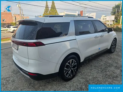 KIA CARNIVAL DIESEL 9-SEATER PRESTIGE