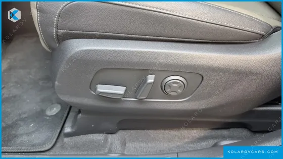KIA CARNIVAL GASOLINE 9-SEATER NOBLESSE