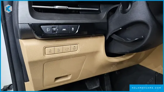 KIA CARNIVAL DIESEL 9-SEATER PRESTIGE