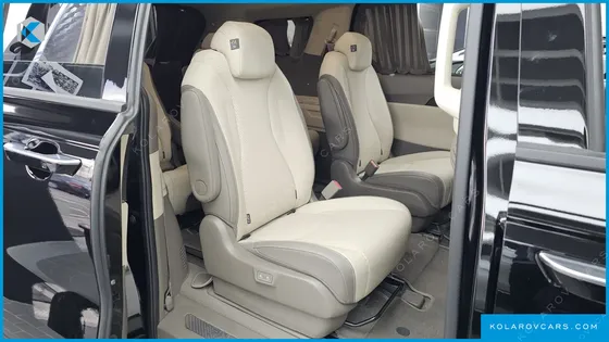 KIA CARNIVAL GASOLINE 9-SEATER HI LIMOUSINE