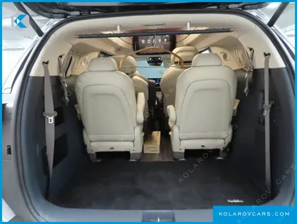 KIA CARNIVAL GASOLINE 9-SEATER HI LIMOUSINE (7-SEATER LIMOUSINE(SPECIAL VEHICLE)