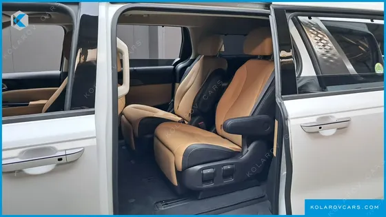 KIA CARNIVAL DIESEL 7-SEATER NOBLESSE