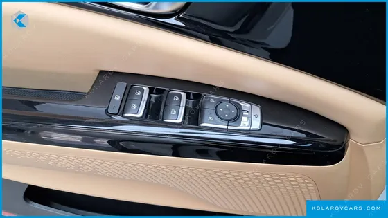 KIA CARNIVAL DIESEL 7-SEATER NOBLESSE