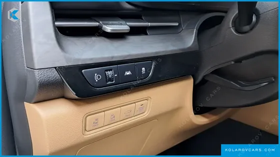 KIA CARNIVAL DIESEL 7-SEATER NOBLESSE